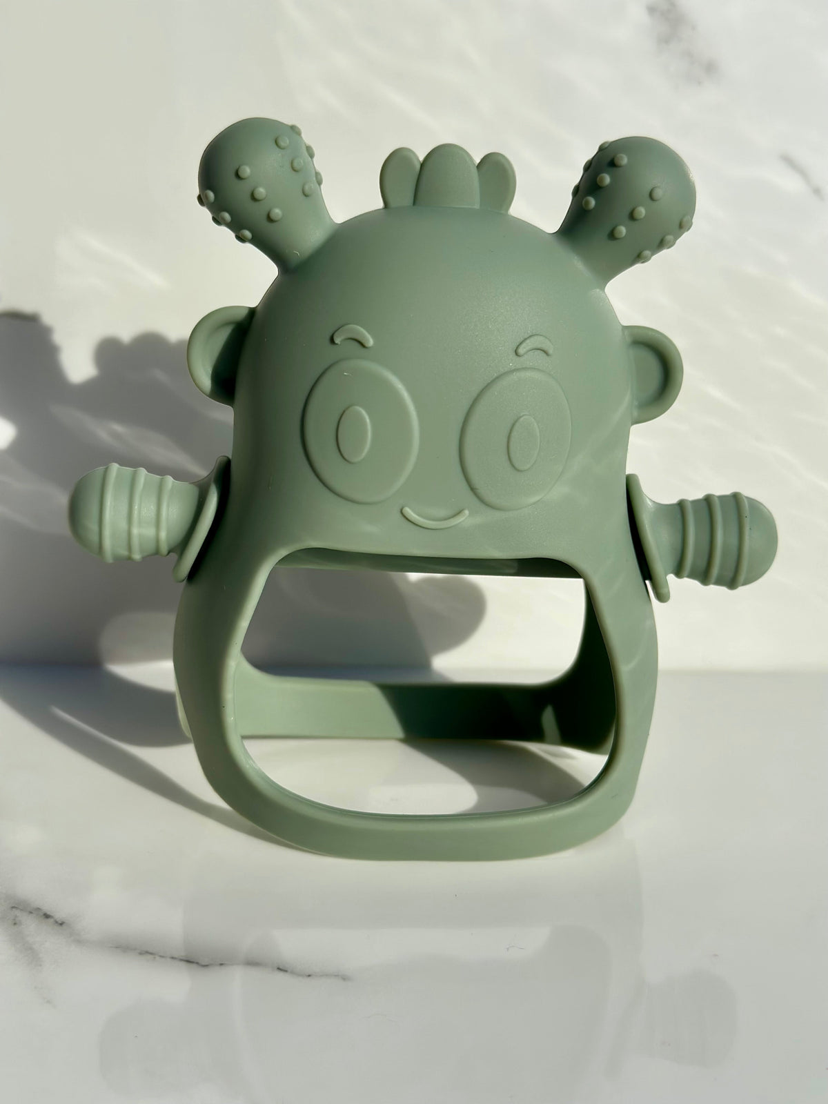 🎁 Silicone Baby Teether – Soft & Easy-Grip Teething Toy 🦷🌿 (100% off)