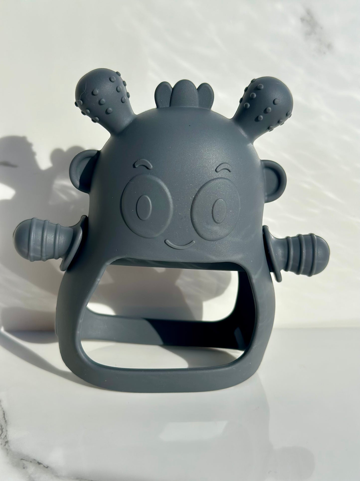 Silicone Baby Teether – Soft & Easy-Grip Teething Toy 🦷🌿