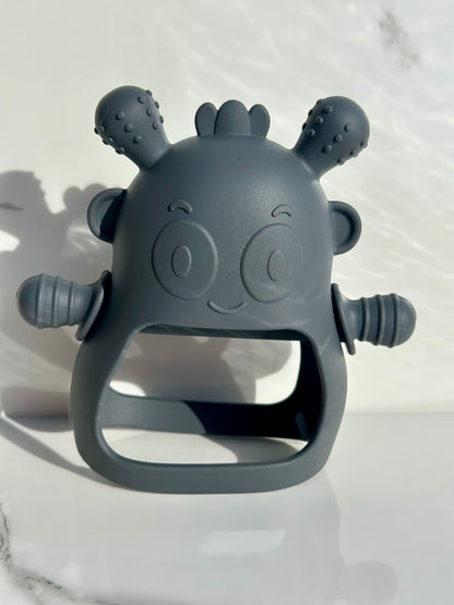 Silicone Baby Teether – Soft & Easy-Grip Teething Toy 🦷🌿