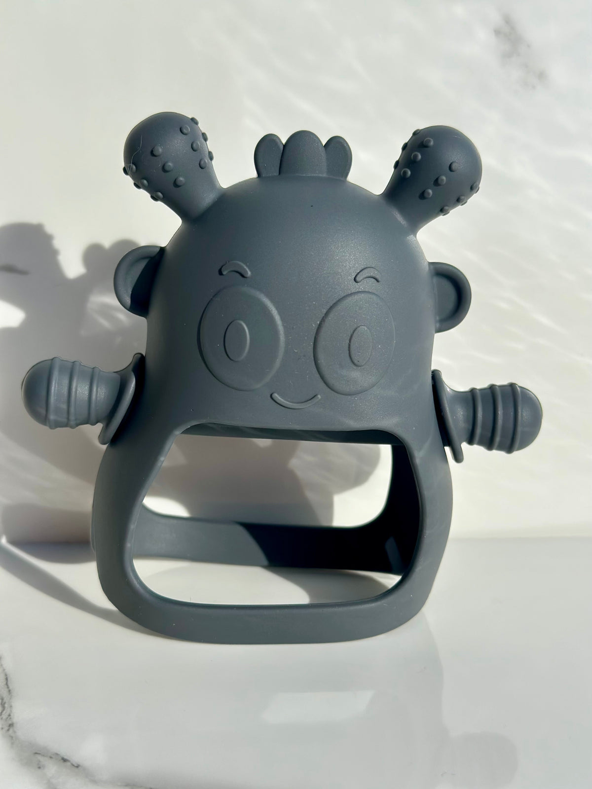 🎁 Silicone Baby Teether – Soft & Easy-Grip Teething Toy 🦷🌿 (100% off)