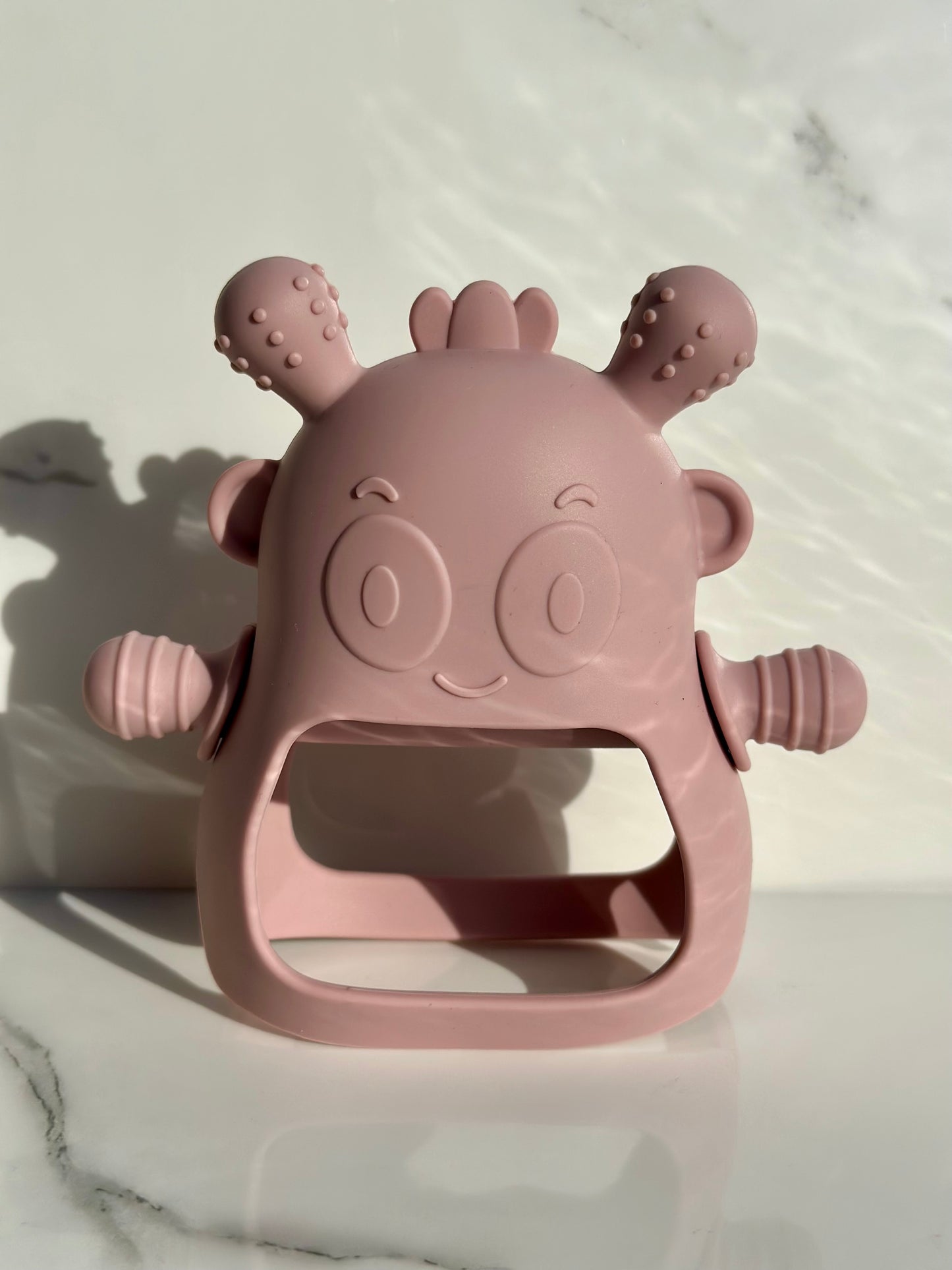 Silicone Baby Teether – Soft & Easy-Grip Teething Toy 🦷🌿