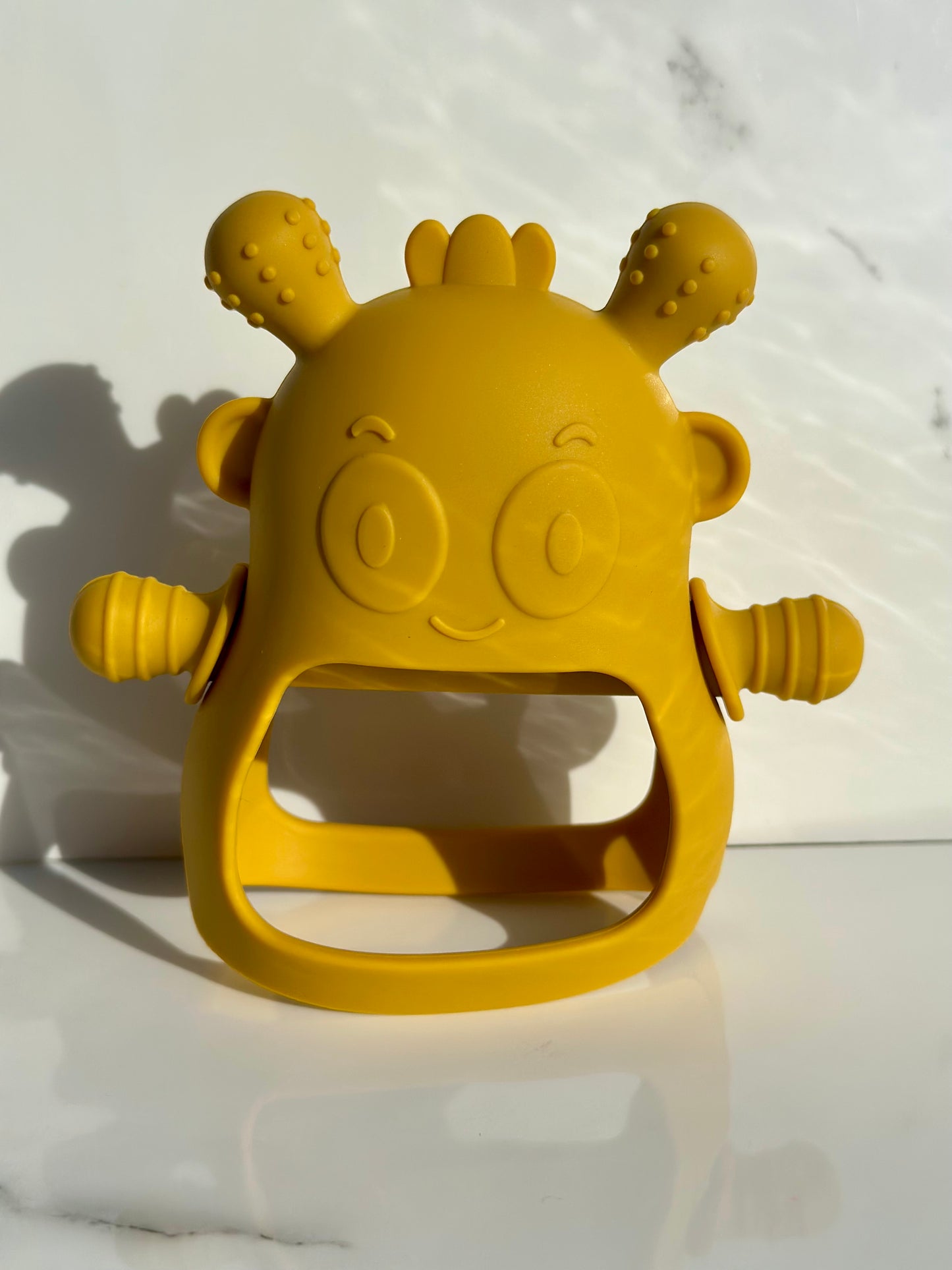 Silicone Baby Teether – Soft & Easy-Grip Teething Toy 🦷🌿